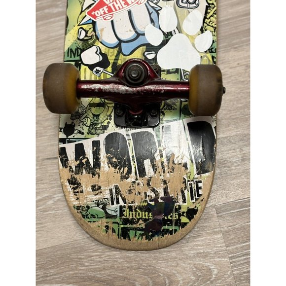 Vintage World Industries Complete Skateboard Flame Boy‎ Trucks Wheels - Picture 3 of 12